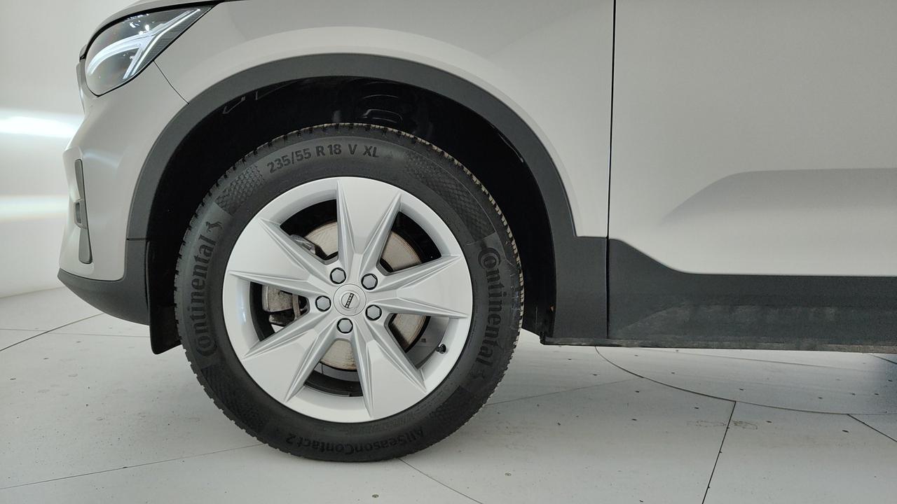 VOLVO XC40 2.0 b3 Core auto