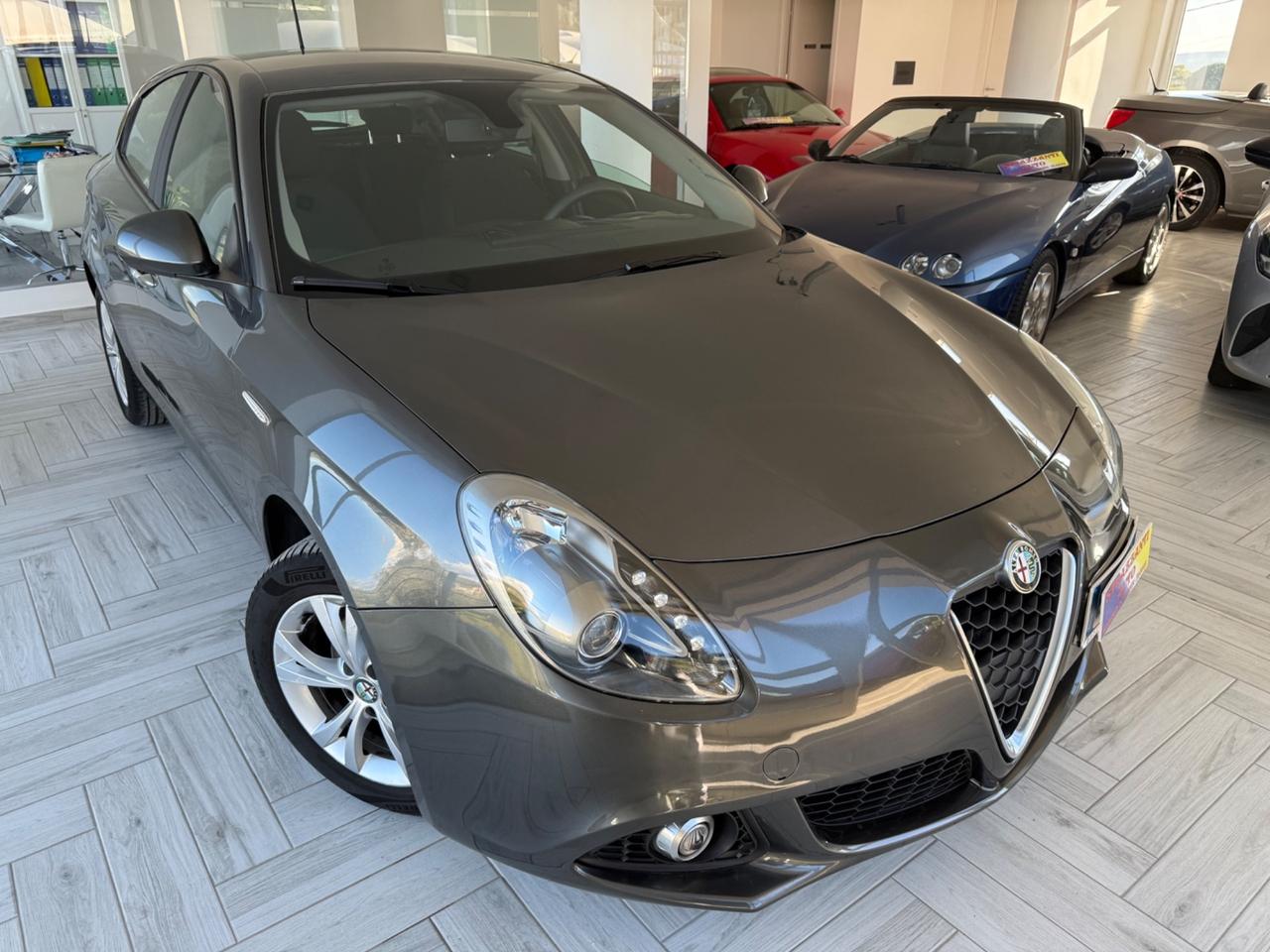 Alfa Romeo Giulietta 1.6JTDm Distinctive UNIPRO.2015