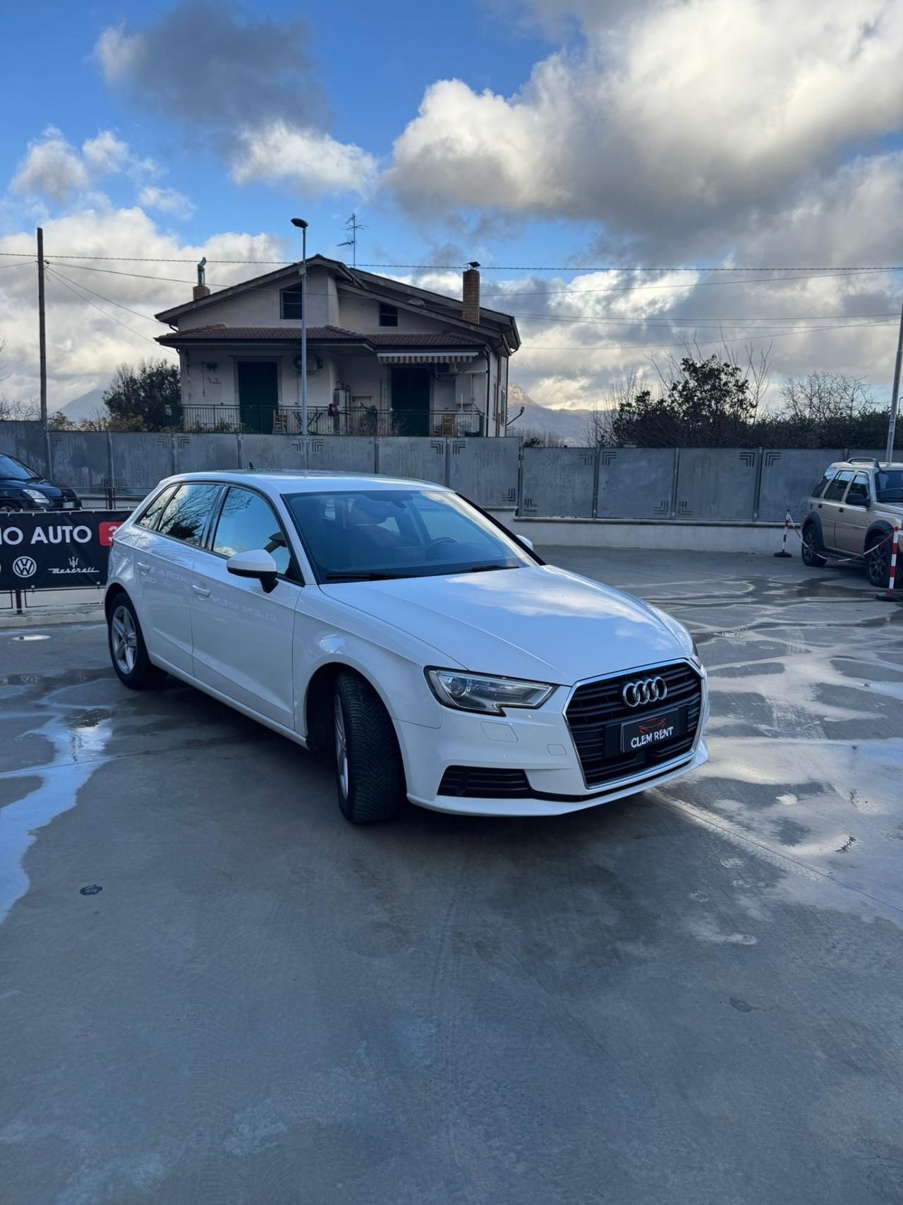 Audi A3 SPB 30 g-tron S tronic Business