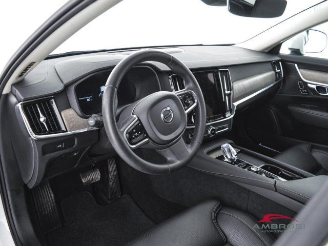 VOLVO V90 Cross Country 2.0 b5 Plus awd auto