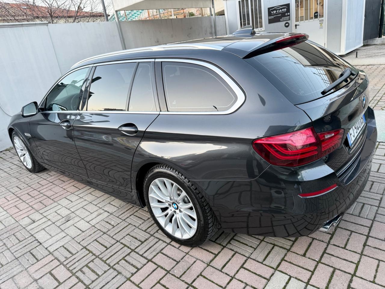 Bmw 520d Touring Luxury - GARANZIA