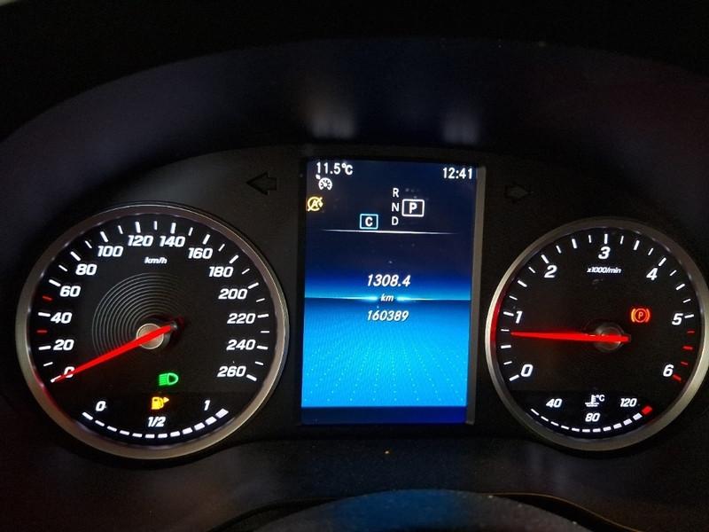 MERCEDES-BENZ GLC 220 d 4Matic Business aut.