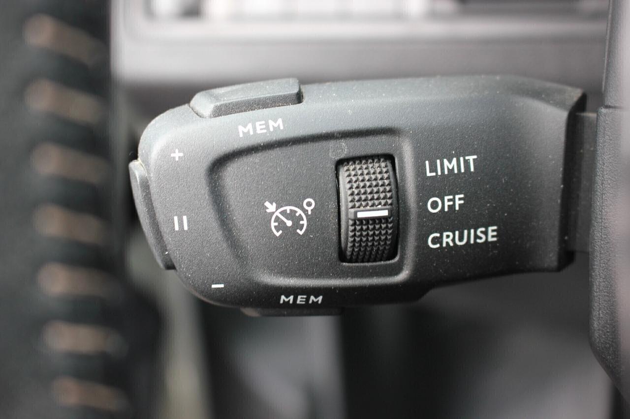 Peugeot 5008 1.5 hdi 130 CV EAT8 *PREZZO VERO* 7 POSTI UNIPRO