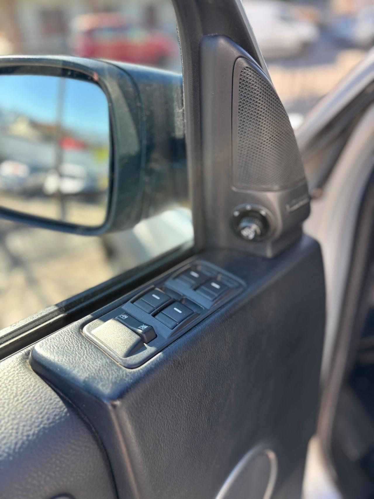 Land Rover Discovery 3 2.7 TDV6 HSE