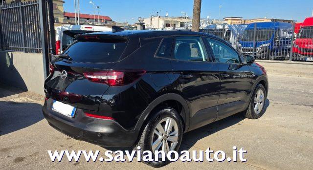 OPEL Grandland X 1.5 diesel Ecotec Start&Stop aut. Business Ed.