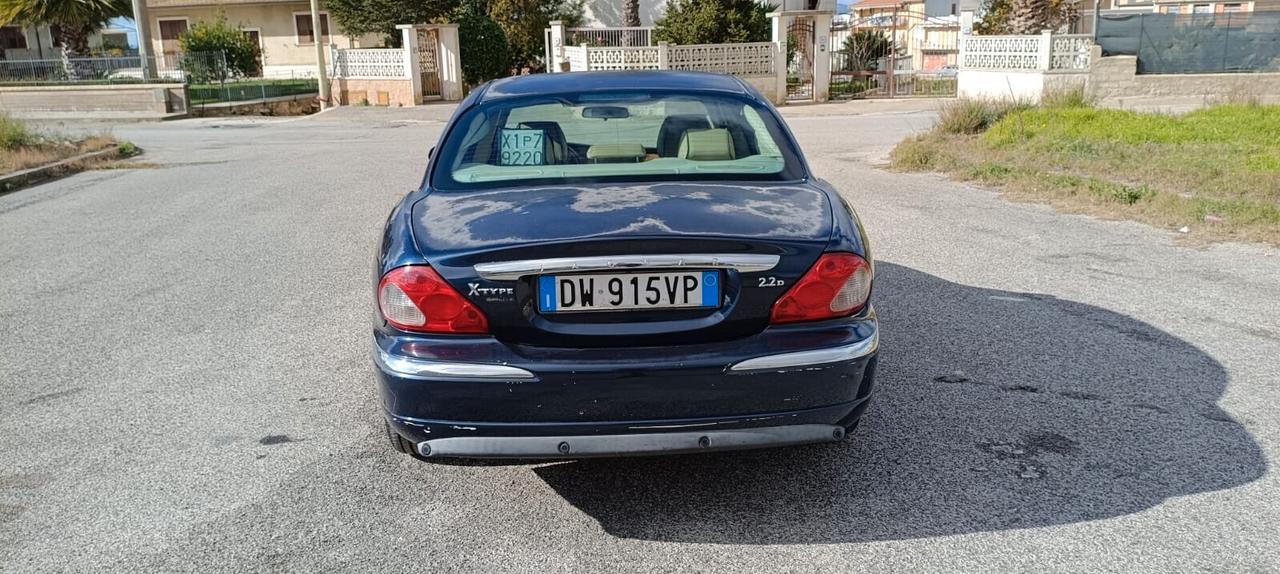 Jaguar X-Type 2.2D cat Executive