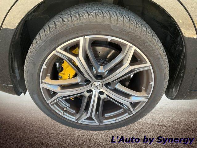 MASERATI Levante V6 Diesel 275 CV AWD Granlusso