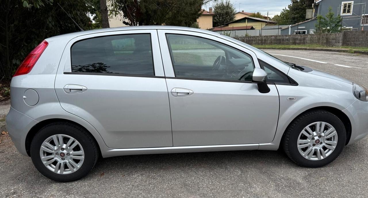 Fiat Punto 1.3 MJT II S&S 95 CV 5 porte Street Euro 6
