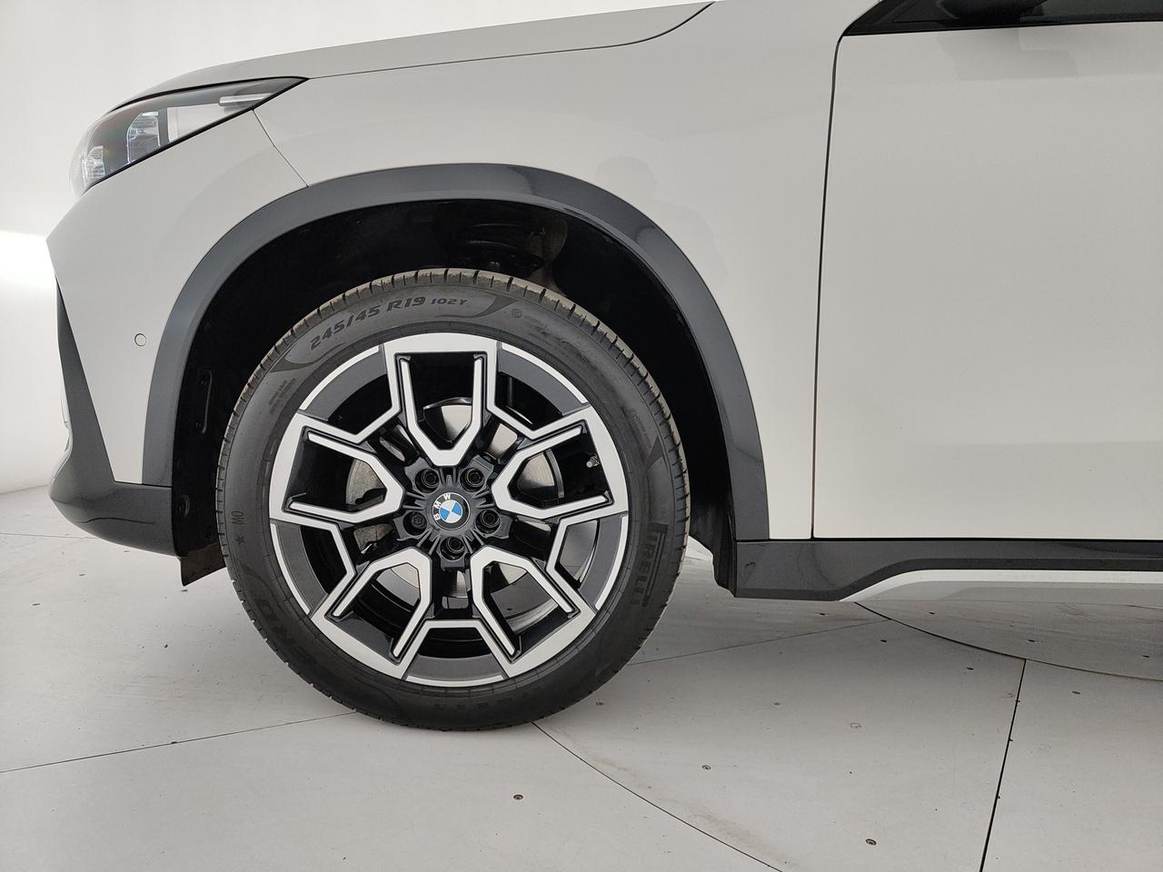 BMW X1 sdrive18i X-Line auto