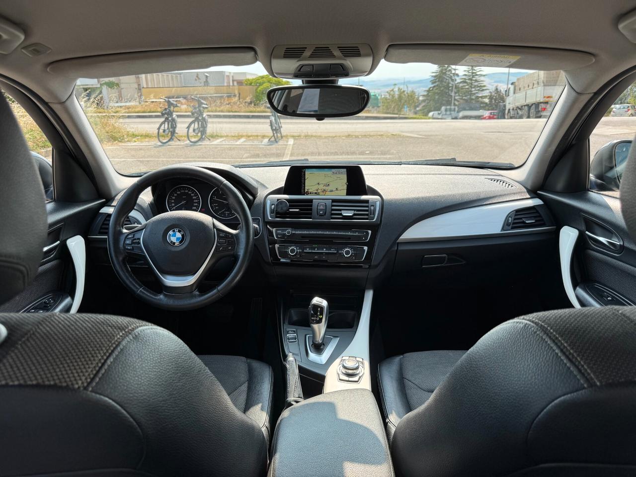 Bmw 118d Urban 150 cv AUTO LED