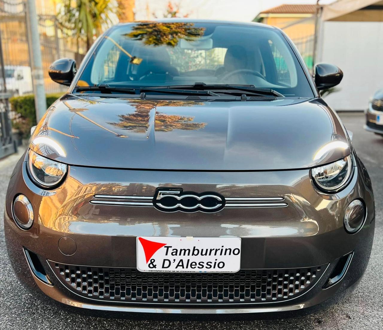 Fiat 500 500e Berlina 42 kWh Icon
