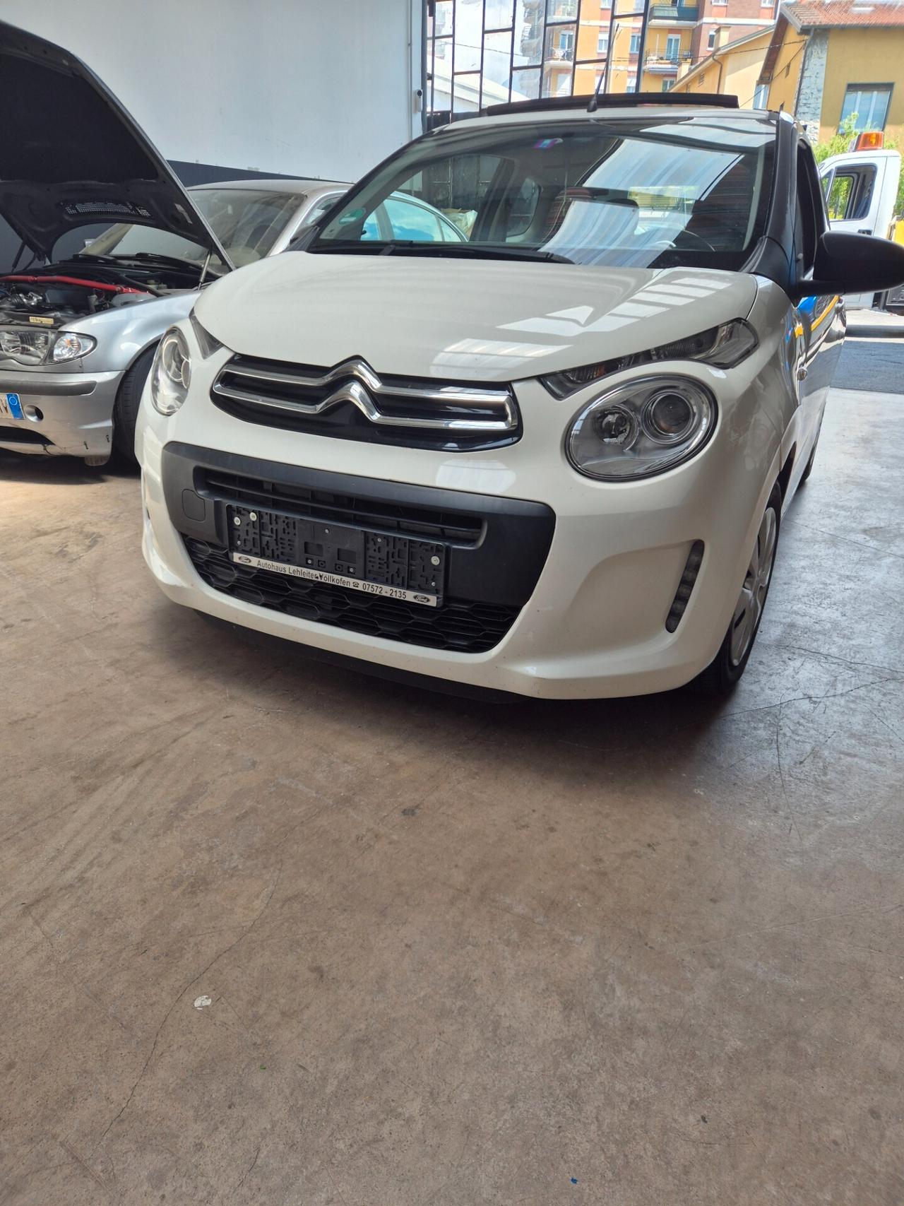 Citroen C1 cabrio benzina neo patentati