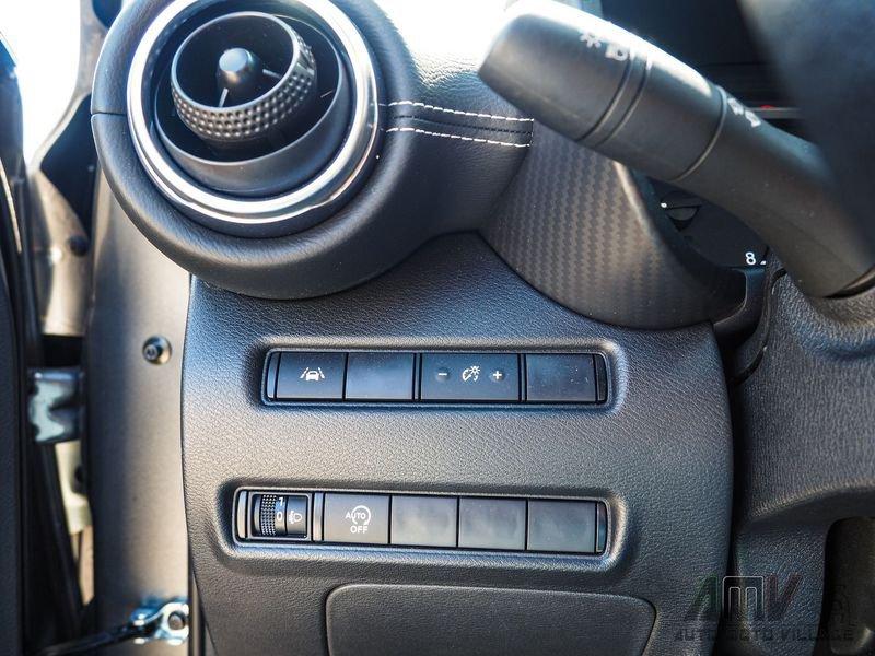 Nissan Juke 1.0 DIG-T 114 CV N-Connecta