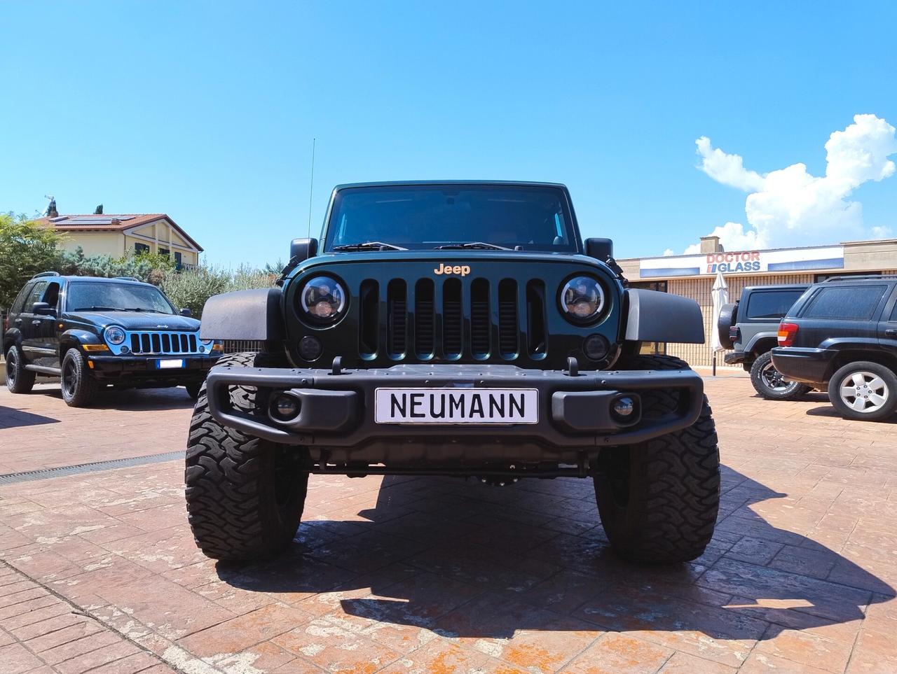 Jeep Wrangler Unlimited 2.8 CRD DPF Sahara Auto