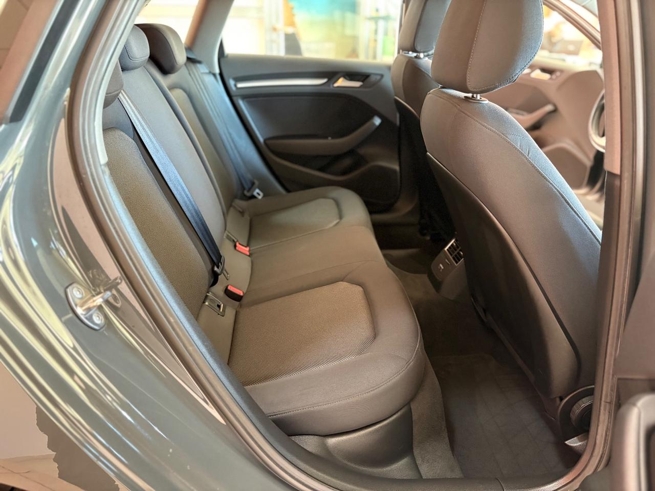 Audi A3 SPB 30 TFSI s line matrix navi virtual permute finanziamenti