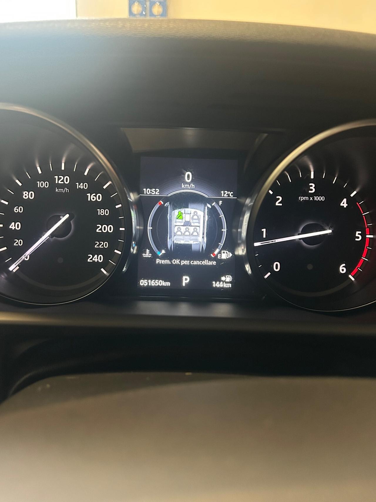 Land Rover Discovery 2.0 TD4 180CV solo 51mila km