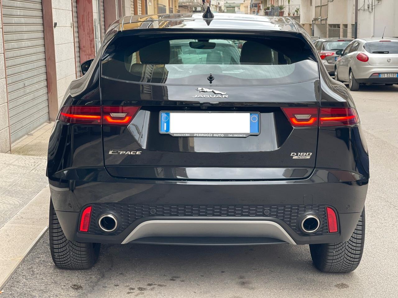 Jaguar E-Pace 2.0D 180 CV AWD aut. R-Dynamic *FULL*