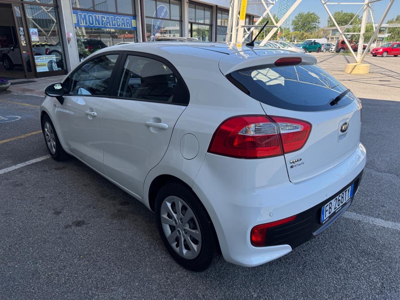 Kia Rio 1.2 CVVT 5p. Cool
