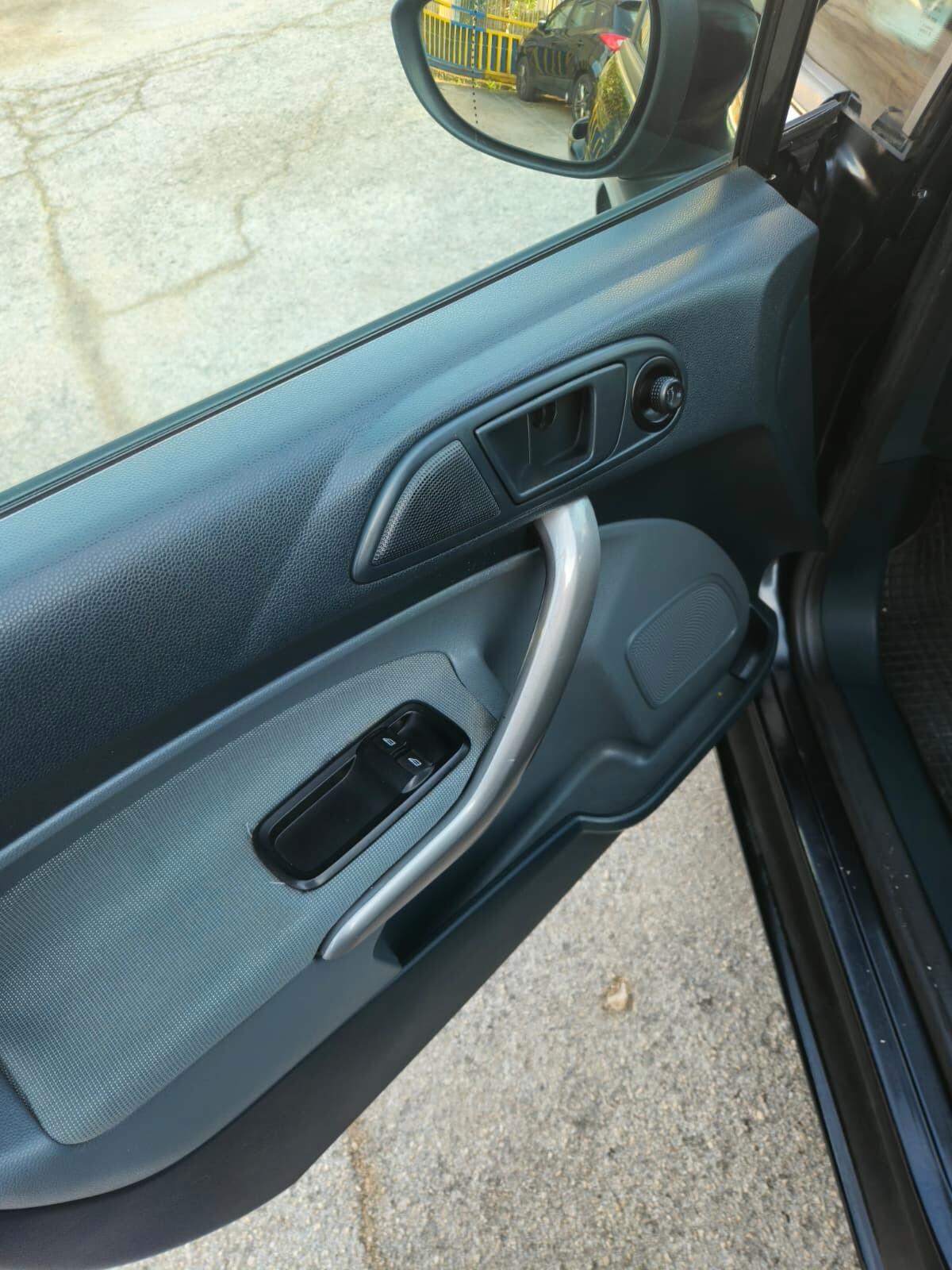 Ford Fiesta Fiesta+ 1.2 60CV 5 porte