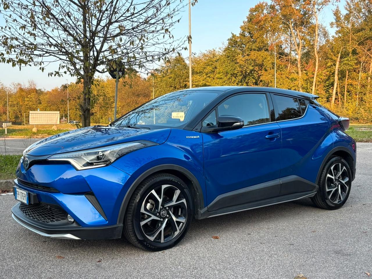Toyota C-HR 1.8 Hybrid E-CVT Lounge