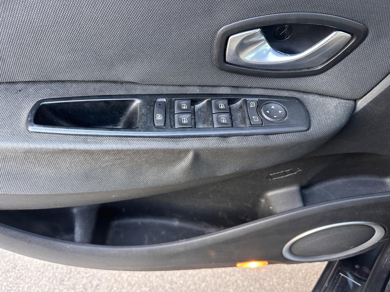 Renault Scenic Scénic 1.5 dCi 110CV Dynamique 7 posti