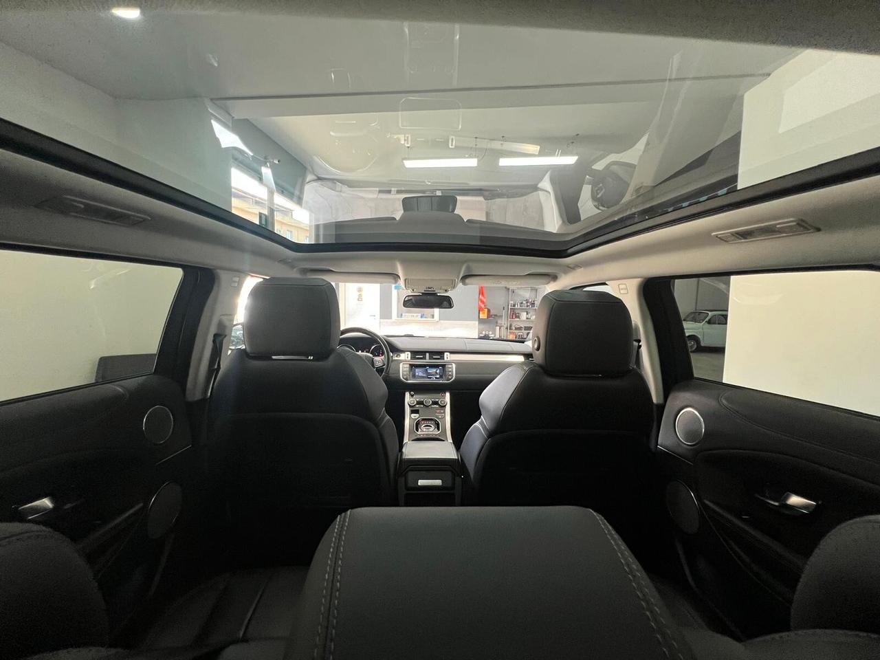 Land Rover Range Evoque 2.0 TD4 180 CV 5p. Autobiography