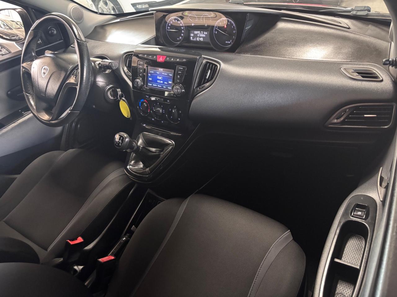 Lancia Ypsilon 1.2 B/GPL OK NEOPATENTATI