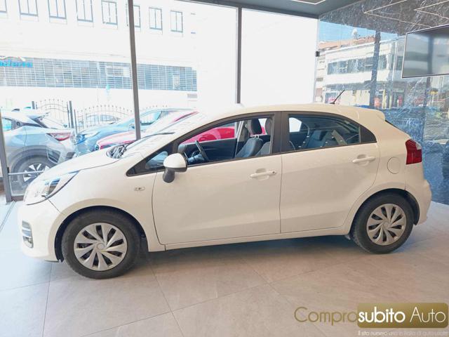 KIA Rio 1.1 CRDi 5p. Cool