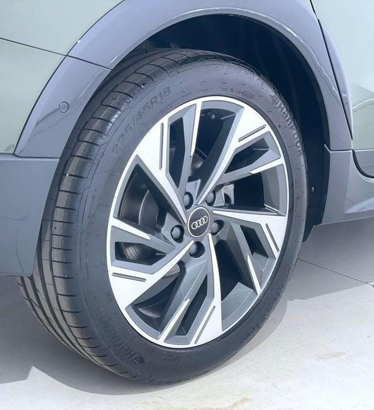 Audi A3 A3 allstreet 35 TDI S tronic Identity Contrast