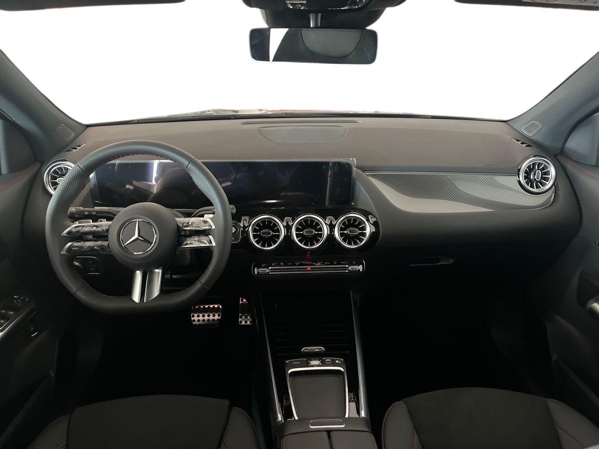 Mercedes-Benz GLA 200 d Automatic 4MATIC