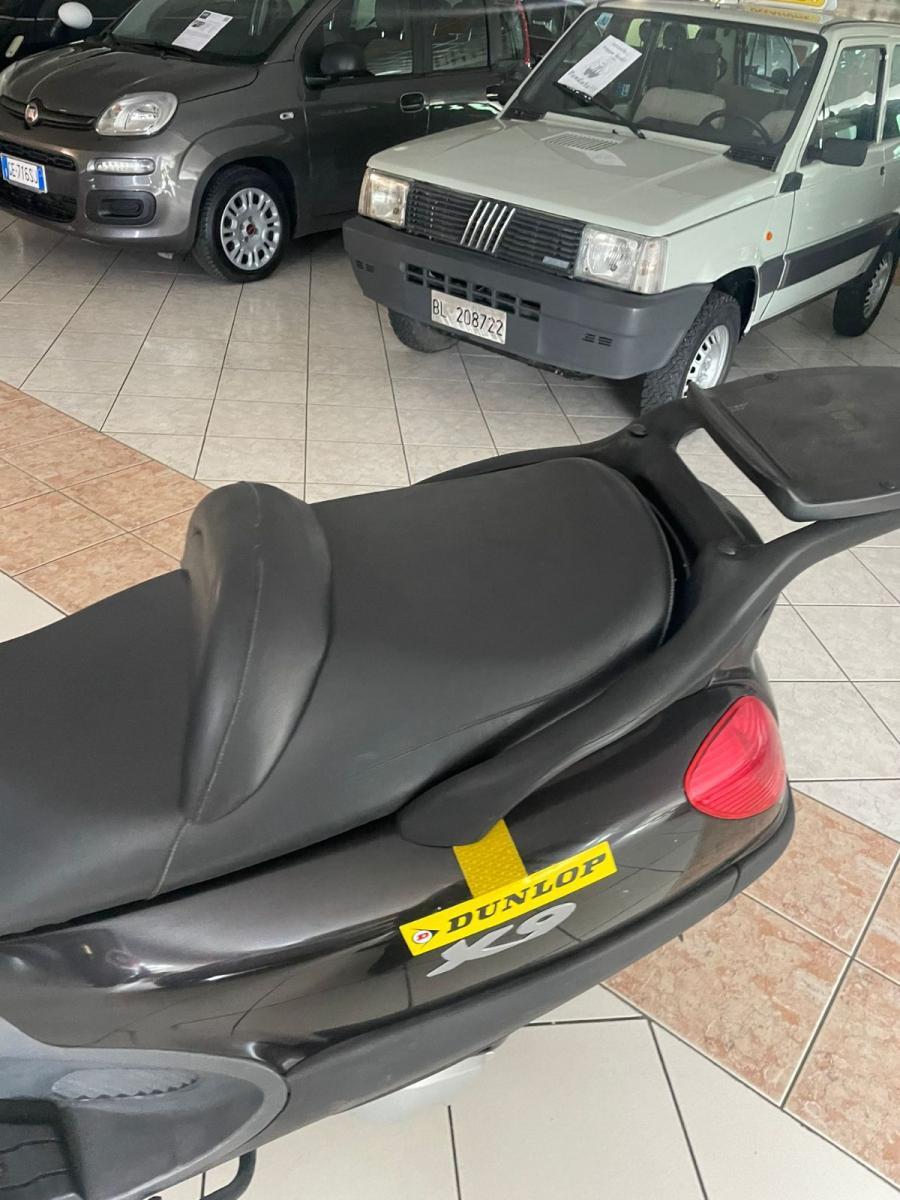 Piaggio - X9 250 -