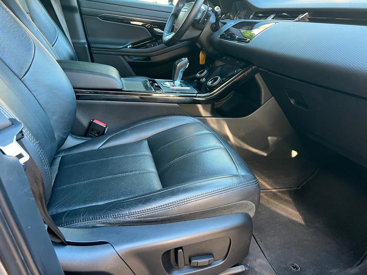 RANGE ROVER EVOQUE 2.0D I4-L.Flw 150cv AWD Aut R-Dynamic HSE