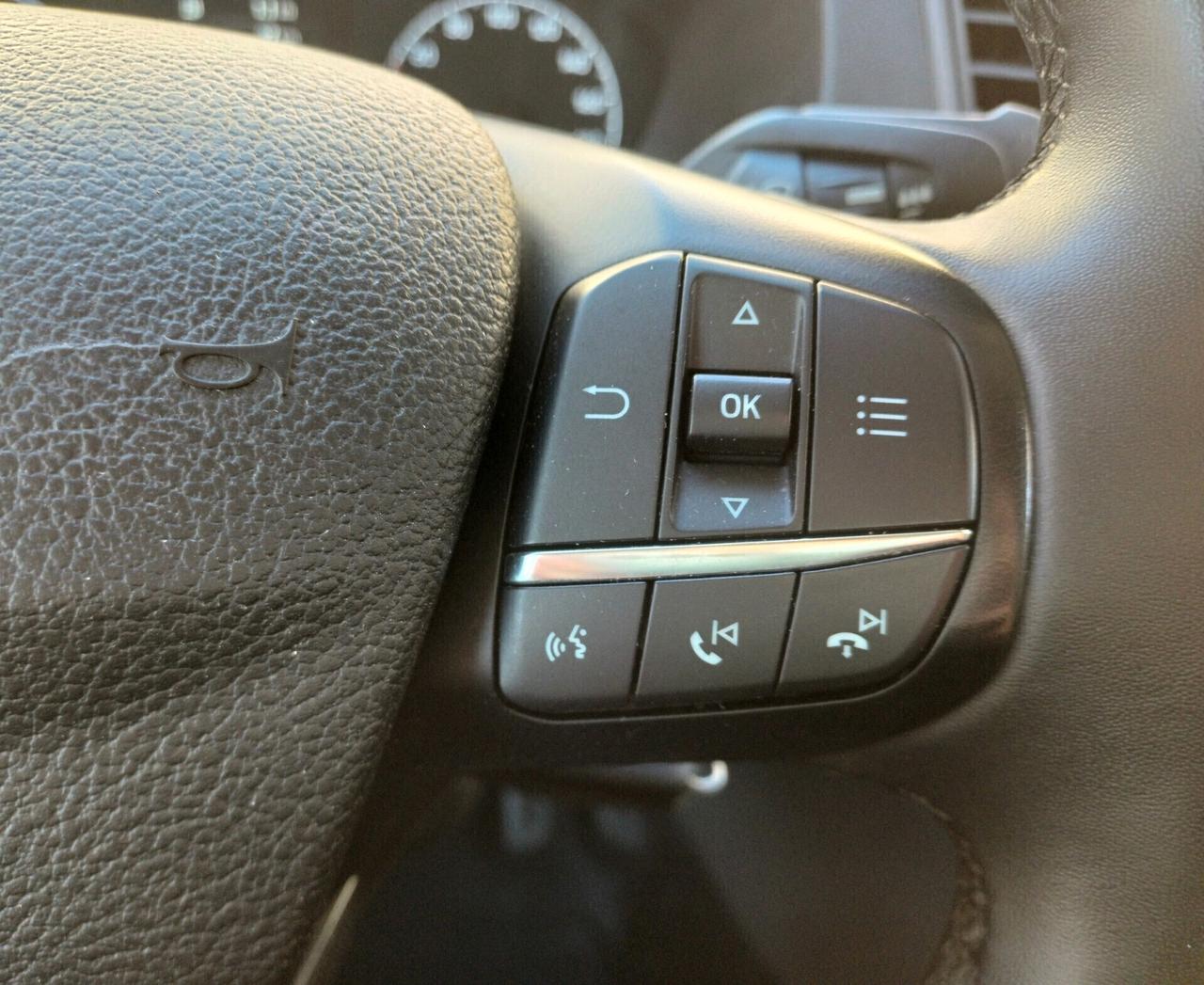 FORD TRANSIT 2.0 TDCI 130cv L2H2 FURGONE