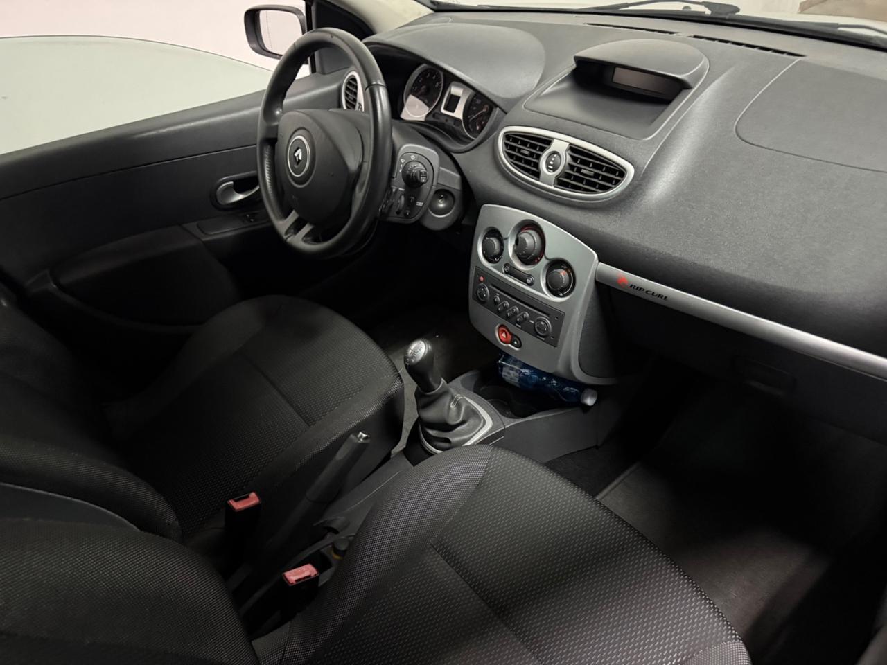 Renault Clio 1.2 16V TCE 100CV SporTour Le Iene