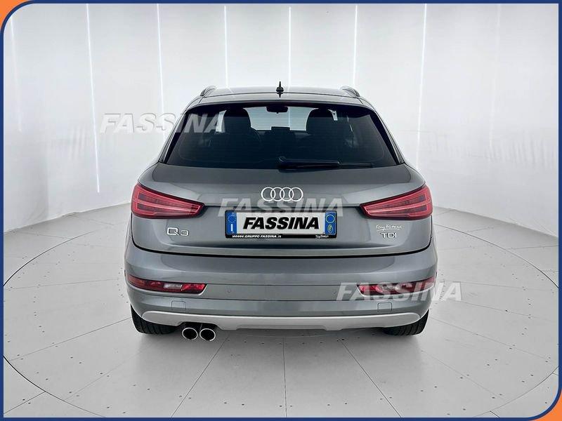 Audi Q3 2.0 TDI 150 CV S tronic Business