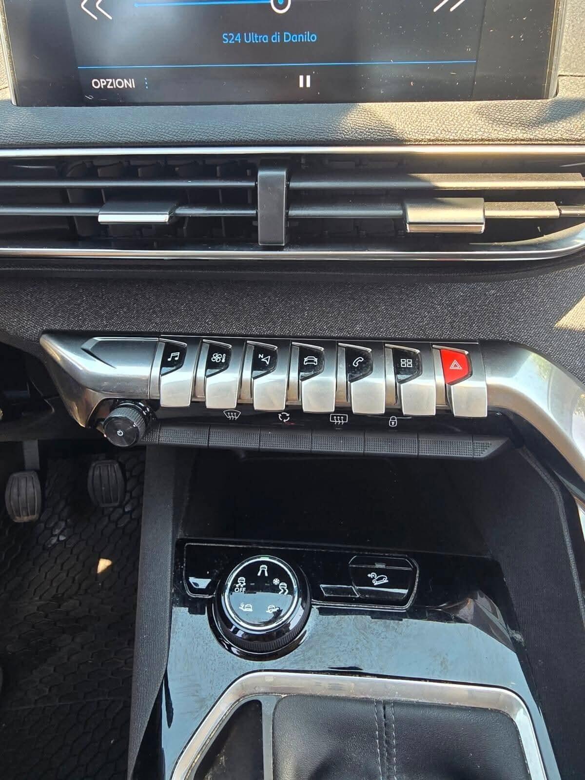 Peugeot 3008 BlueHDi 130 S&S Allure 1.5