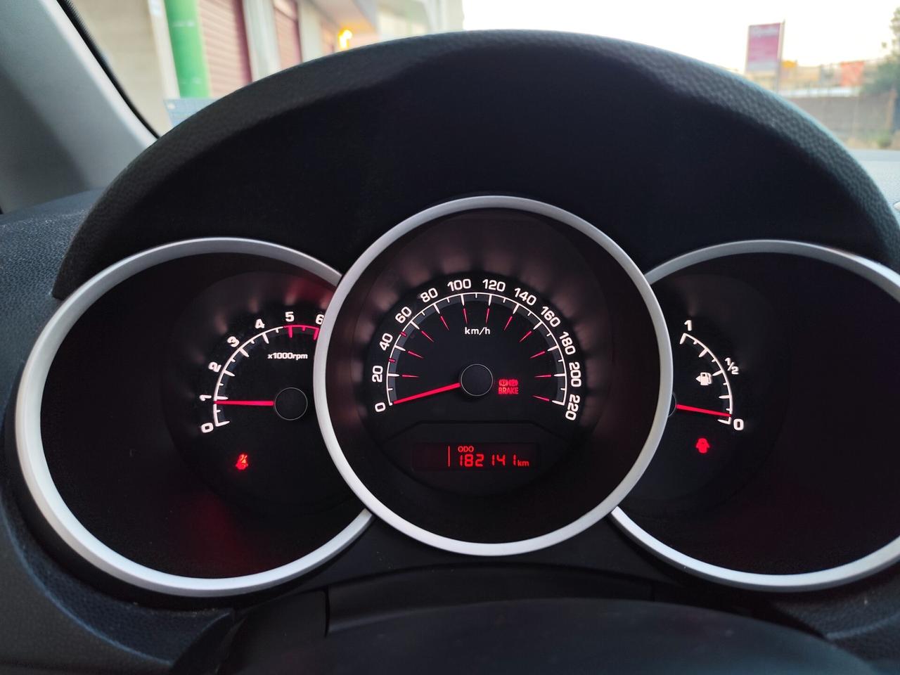 Kia Venga 1.4 CRDi 90CV *TETTO APRIBILE*