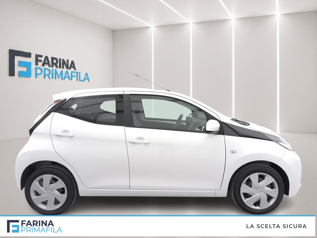 TOYOTA Aygo II - Aygo 1.0 x-cool 5p m-mt my15
