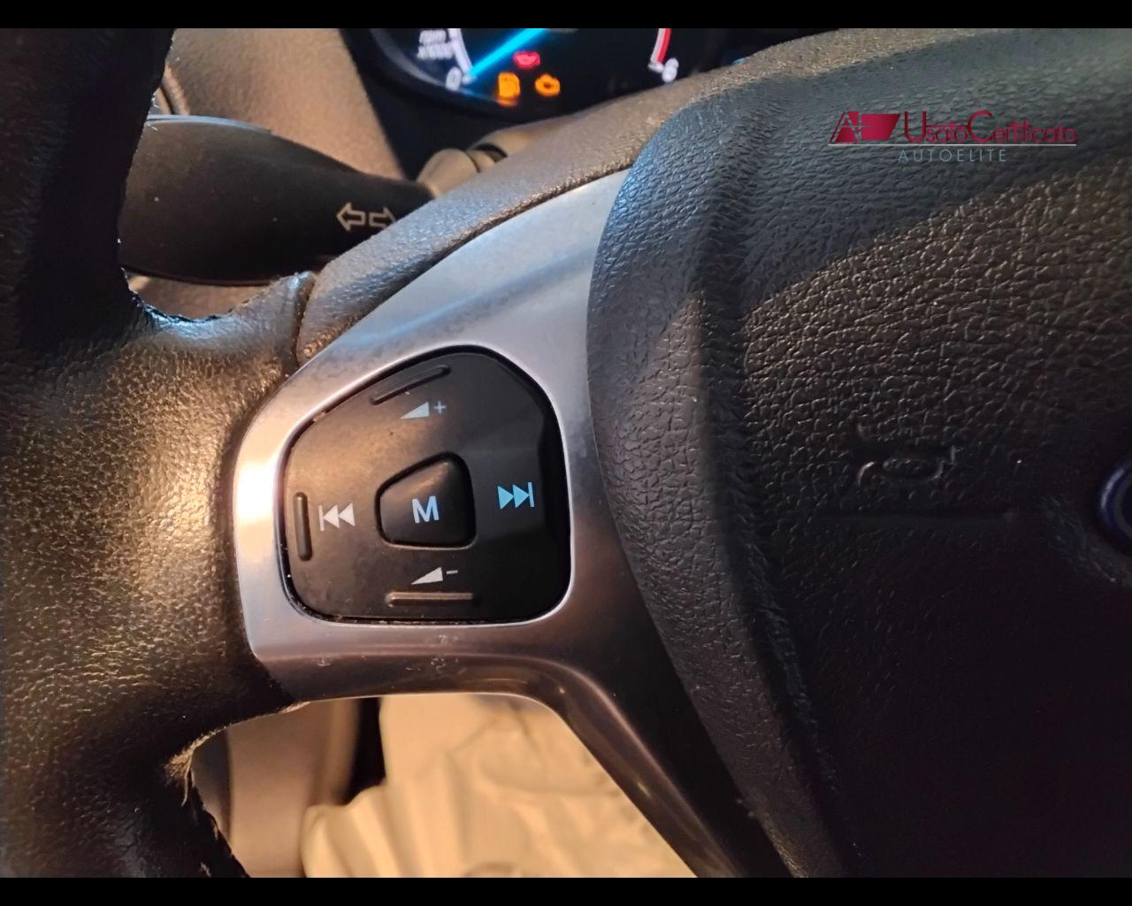 FORD Transit Courier 1.5 TDCi 100CV Van Trend