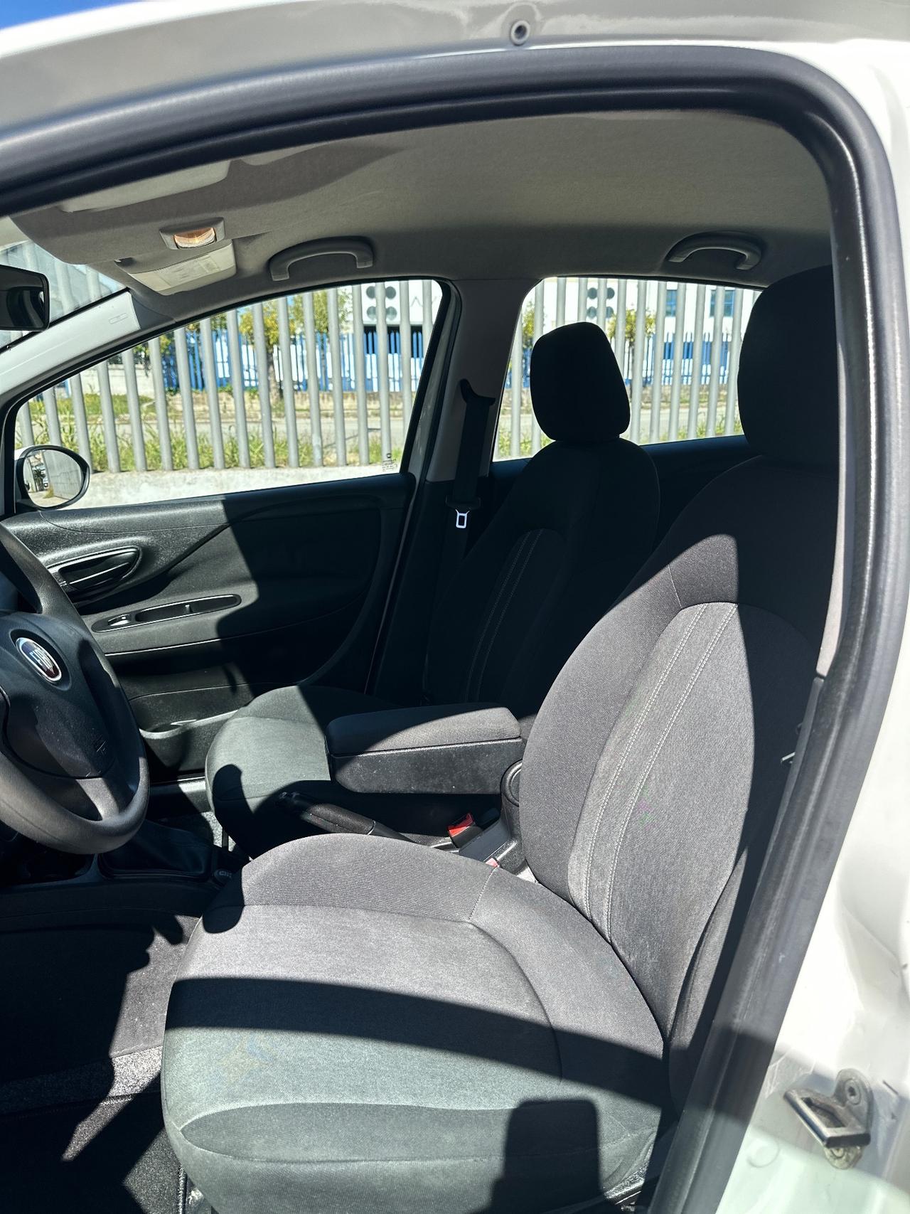 FIAT PUNTO (anno 2015)