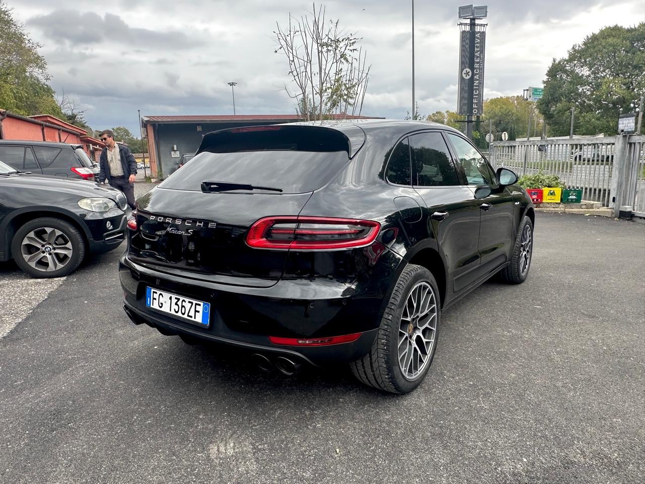 Porsche Macan 3.0 S Diesel Black edition Rs Sport Service Permute Rate Garanzia