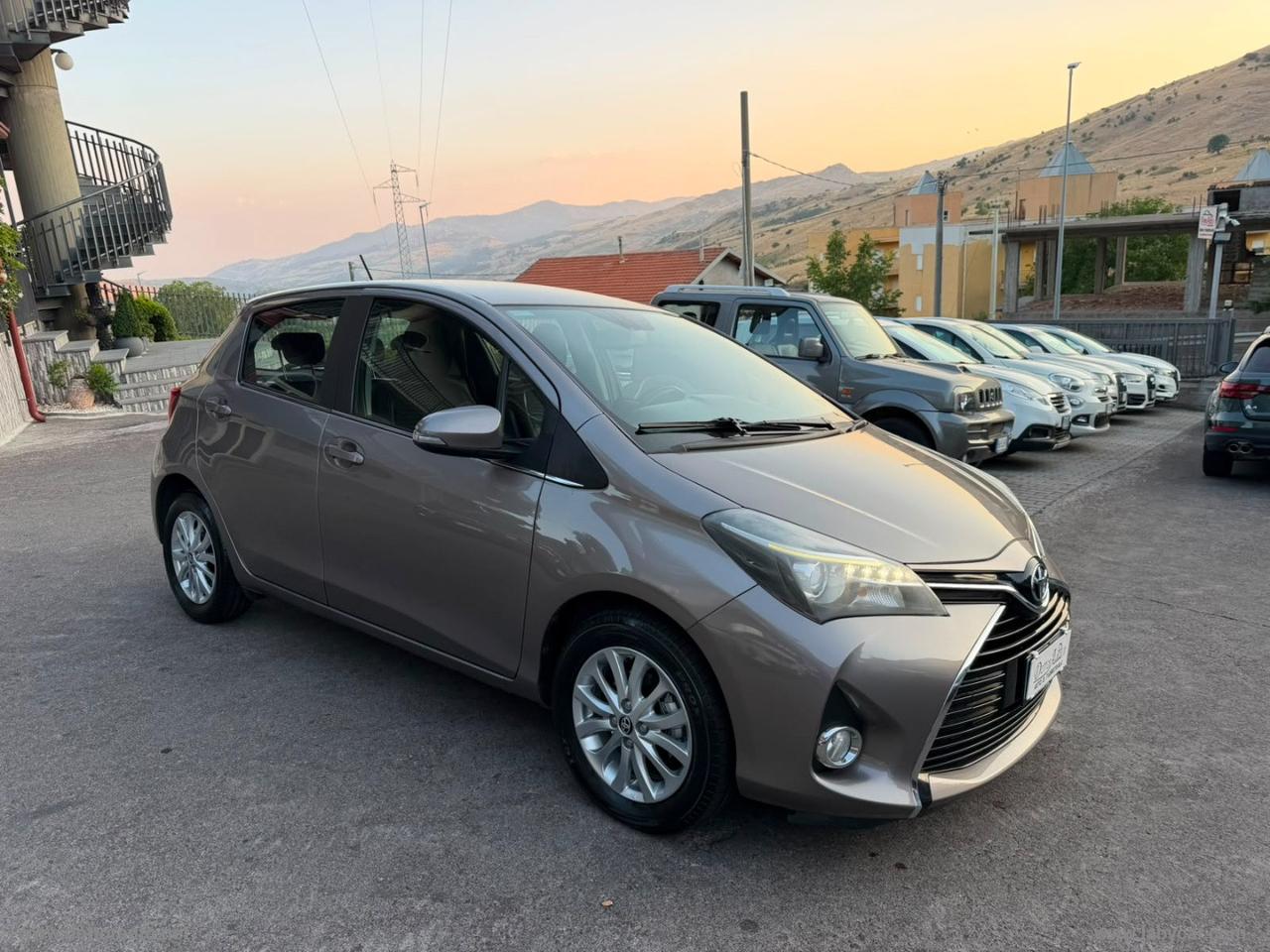 TOYOTA Yaris 1.4 D-4D 5p. Lounge