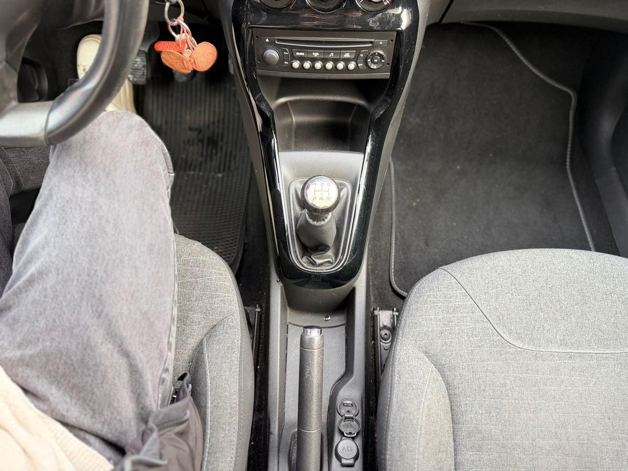 Citroen C3 Exclusive 1.4 HDi 70 #8923