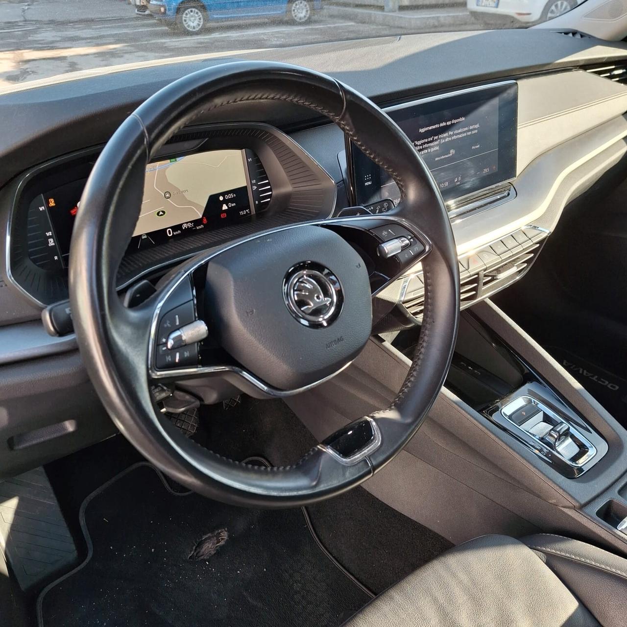 SKODA OCTAVIA 1.5 G-TEC DSG Wagon Executive