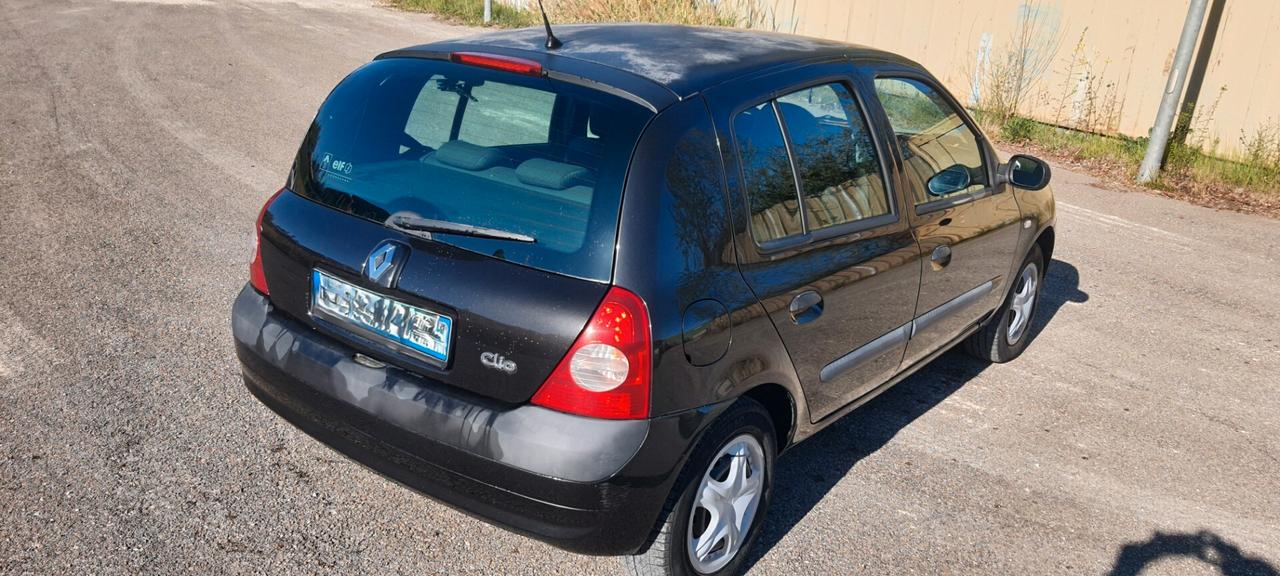 Renault Clio 1.2 5 Porte Km.145.700 Ottime condizioni