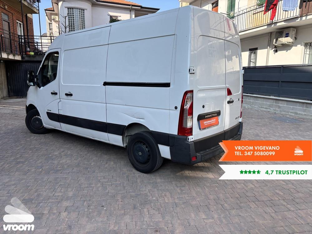 RENAULT Master 5ª serie Master T33 2.3 dCi/125...