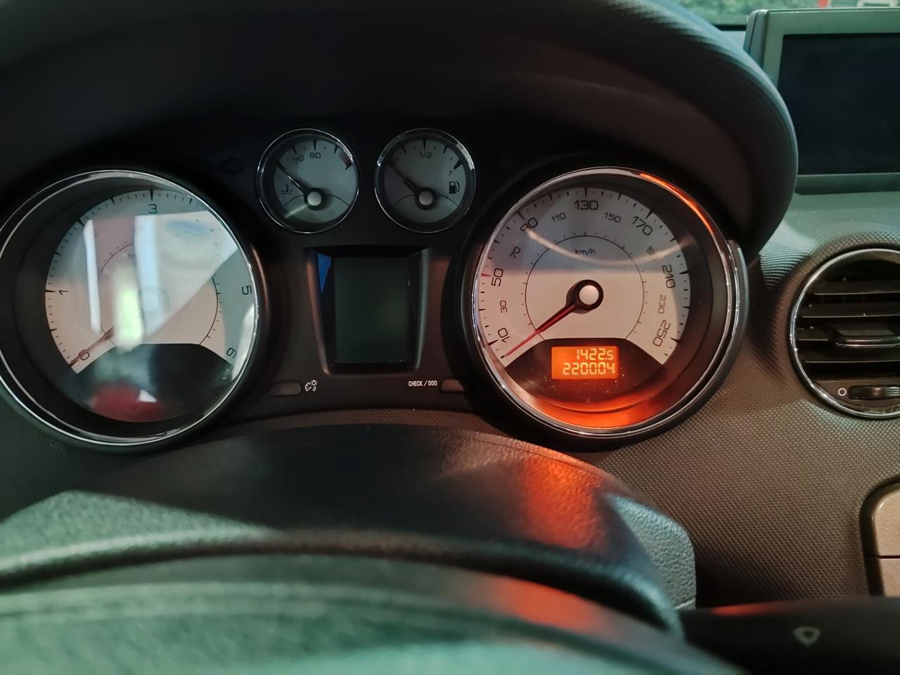 Peugeot 308 1.6 HDi COME NUOVA anno 2010