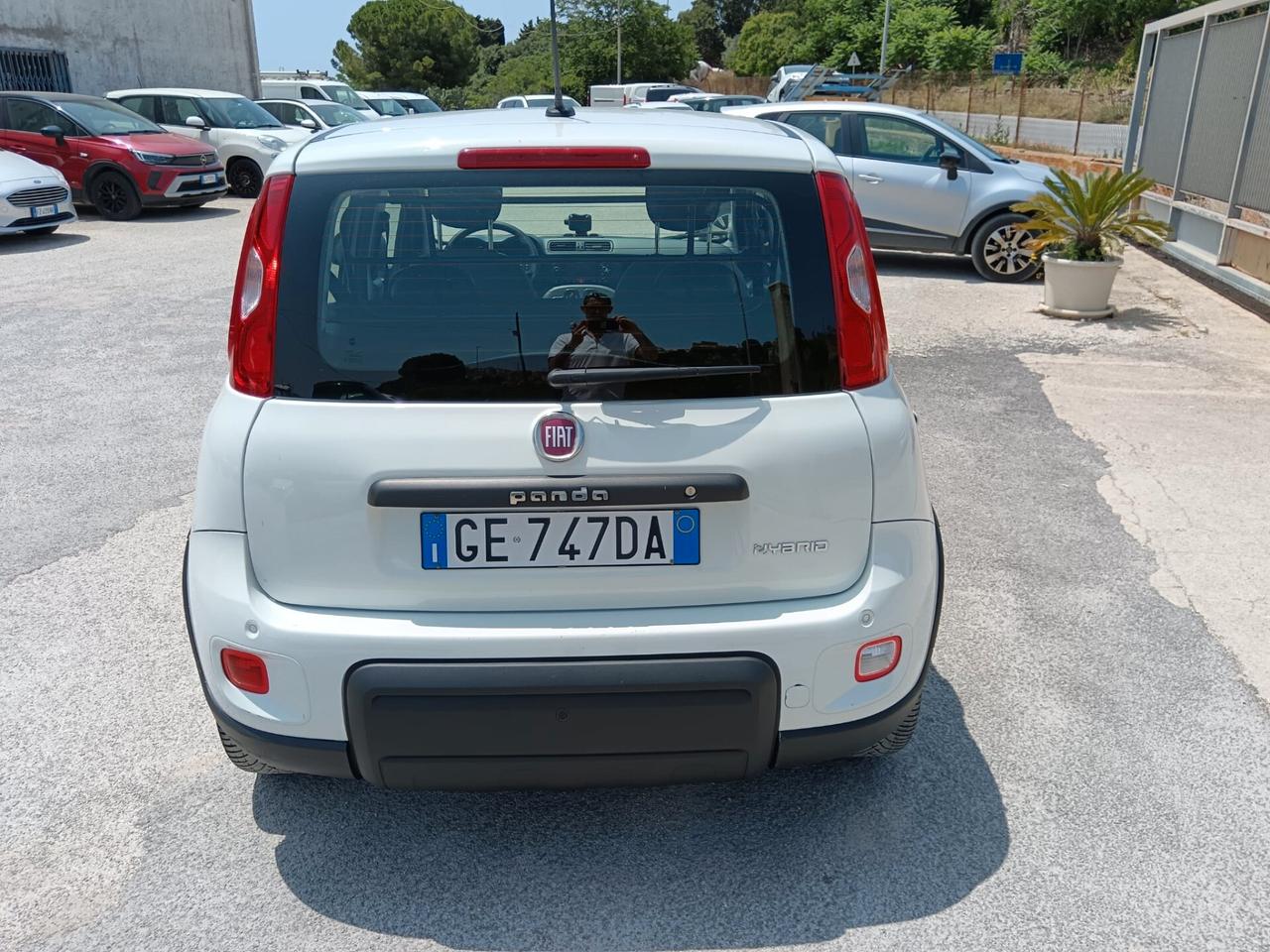 Fiat Panda 1.0 GSE S&S Hybrid Street Van 4 posti