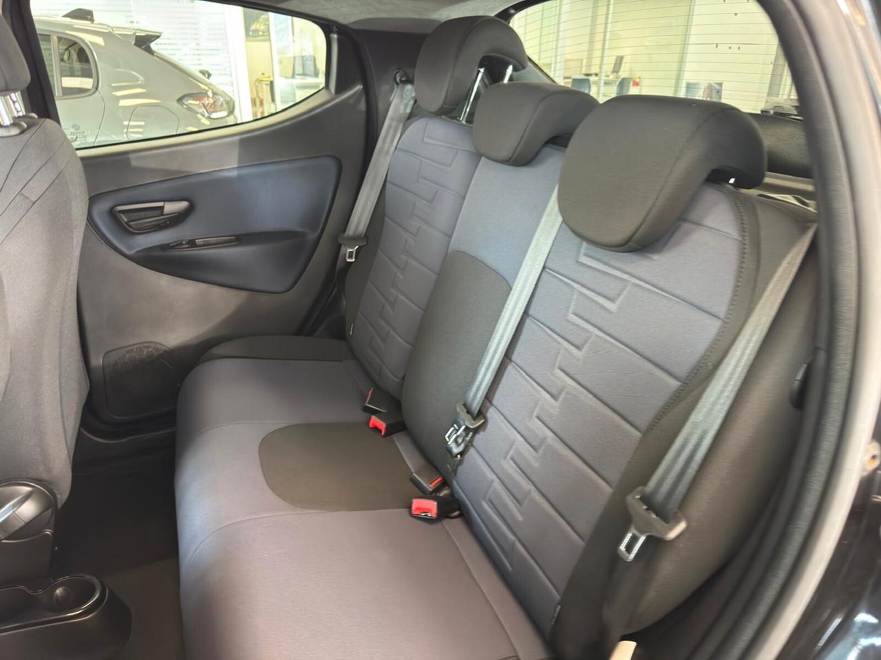 Lancia Ypsilon 1.0 69CV Hybrid Gold Plus 2023