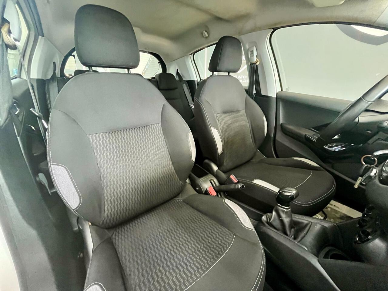 2015 Peugeot 208 1.6 BlueHDi 75cv Allure